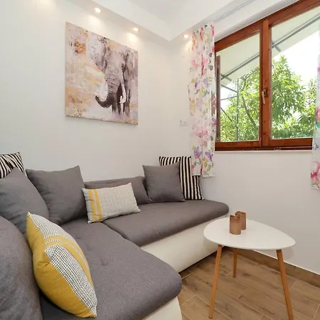 Apartment Scalinada Trogir